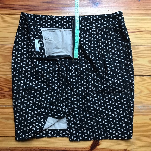 Loft Petites Black Nude Lace Pencil Skirt, EUC, 12P - Picture 9 of 9